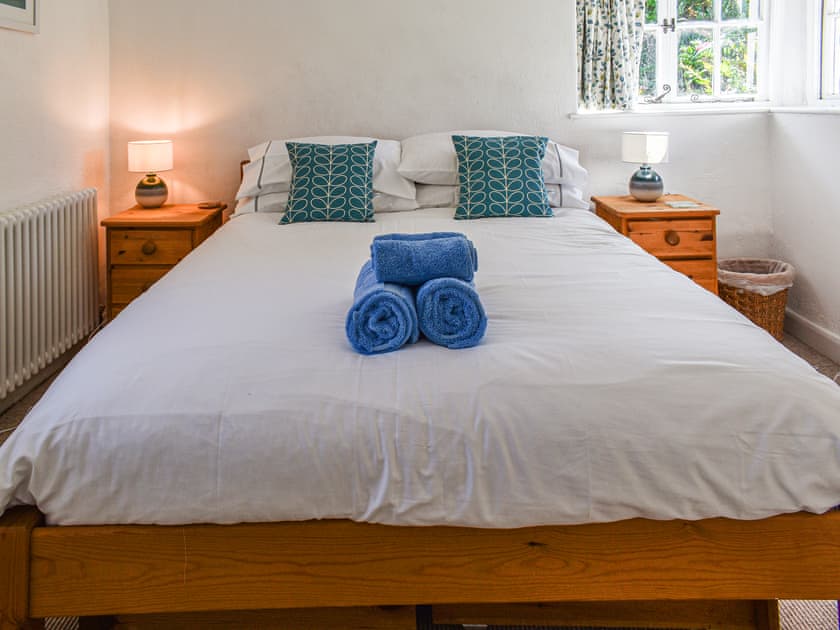 Double bedroom | No Place, Sennen Cove
