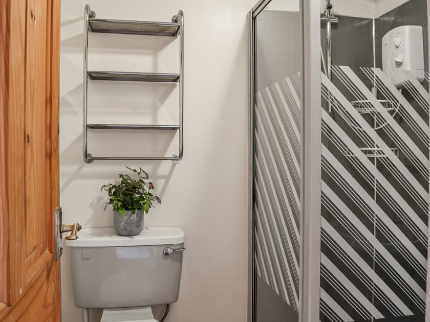 Bathroom | The Granary - Bailey Mill, Newcastleton