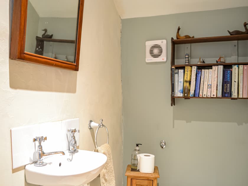 Bathroom | North Corner, Dumfries