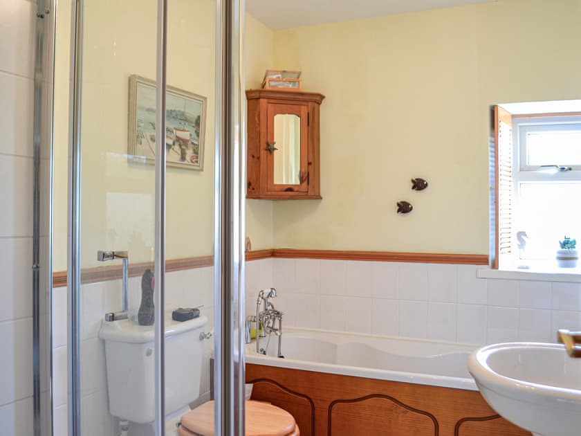Bathroom | North Corner, Dumfries