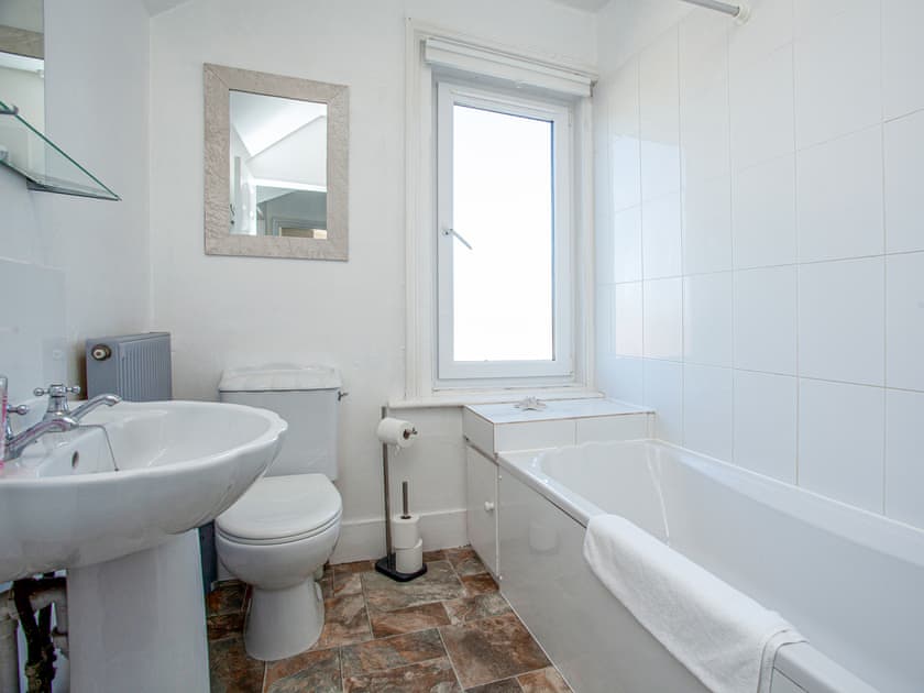 Bathroom | Mamhead View, Exmouth