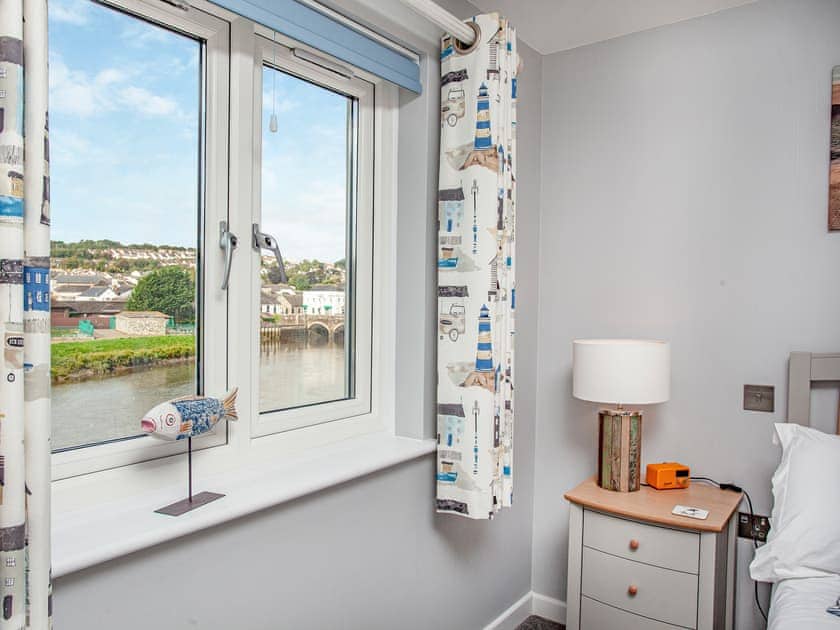 Double bedroom | 6 Camelside, Wadebridge