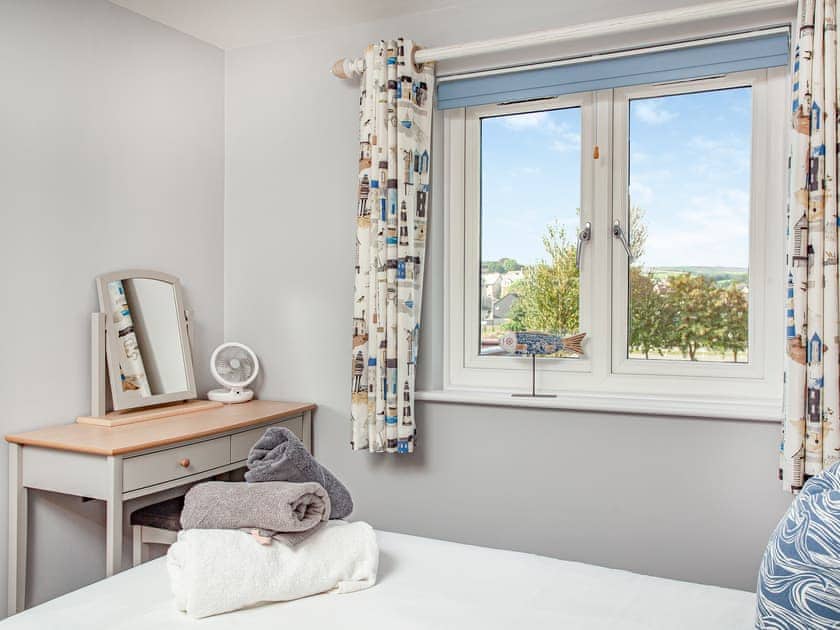 Double bedroom | 6 Camelside, Wadebridge