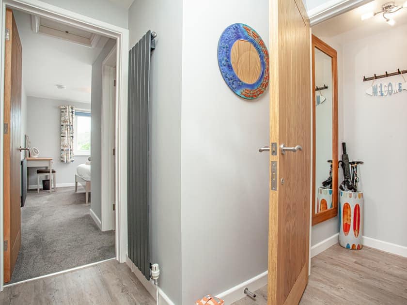 Hallway | 6 Camelside, Wadebridge