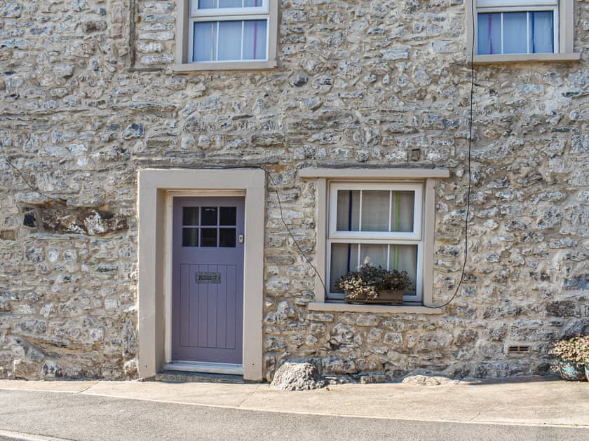Exterior | enRoot Cottage, Ingleton