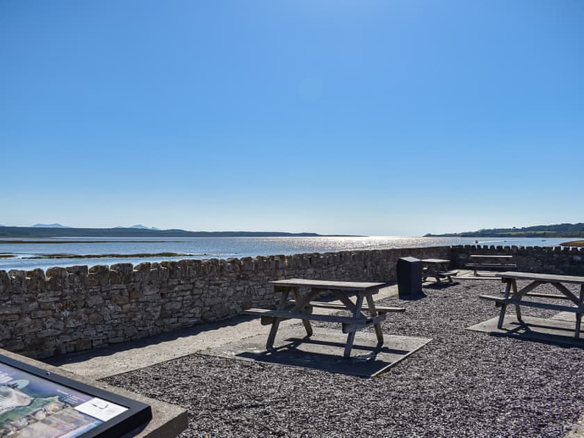 Surrounding area | Seren Cottage By The Sea, Malltraeth, near Bodorgan