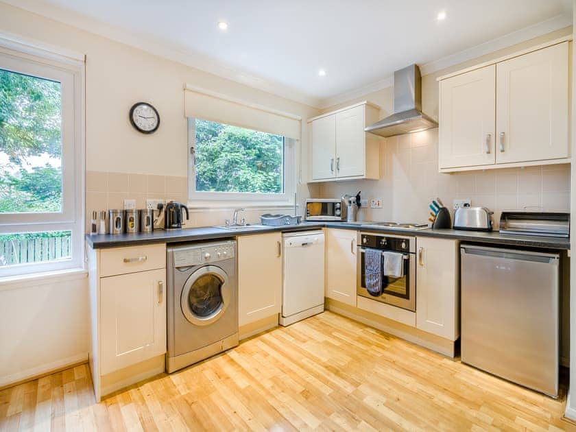 Kitchen | Burnside West Cottage - Rufflets, St Andrews