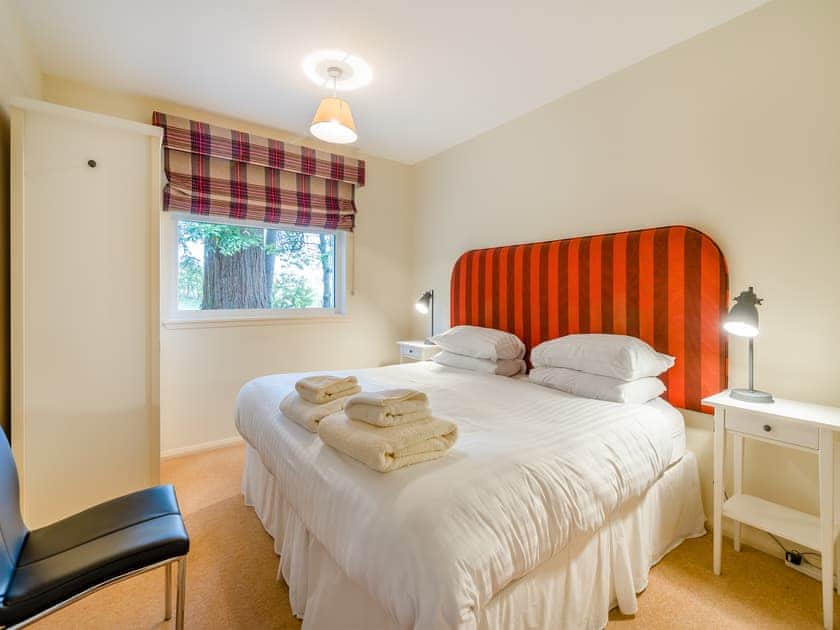 Double bedroom | Burnside West Cottage - Rufflets, St Andrews