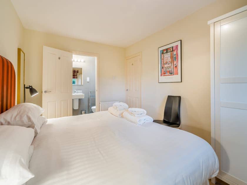 Double bedroom | Burnside West Cottage - Rufflets, St Andrews