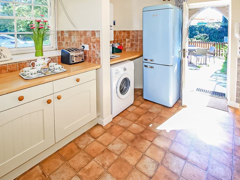 Kitchen | Garden Flat, Porthmadog