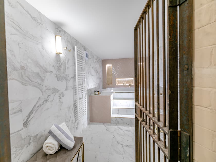 Bathroom | Castle House, Nottingham
