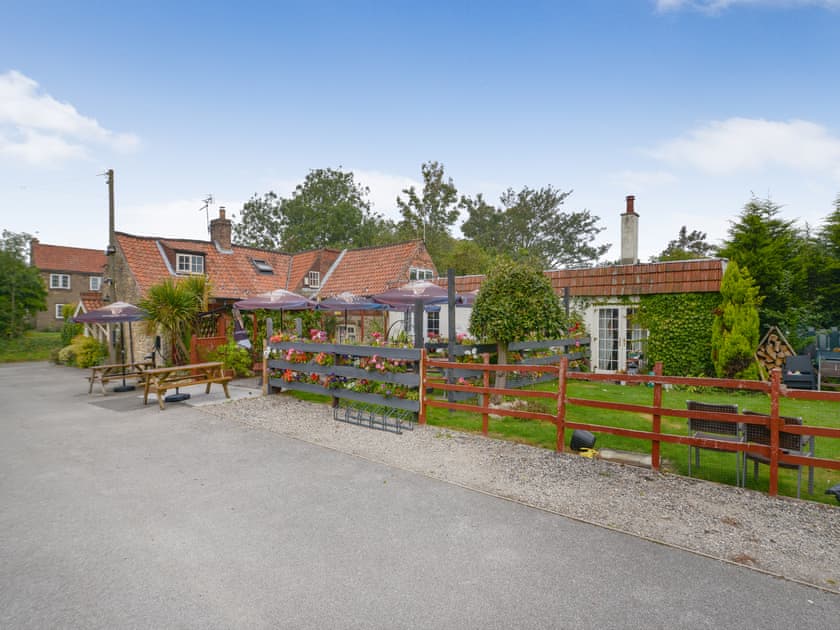 Exterior | The Stirrup Cottage, Willoughton