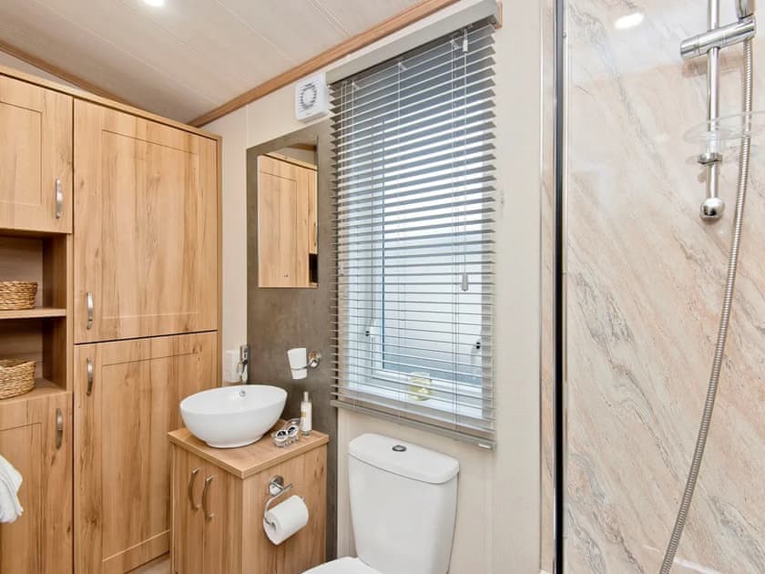 Bathroom | Langton 24, St Andrews