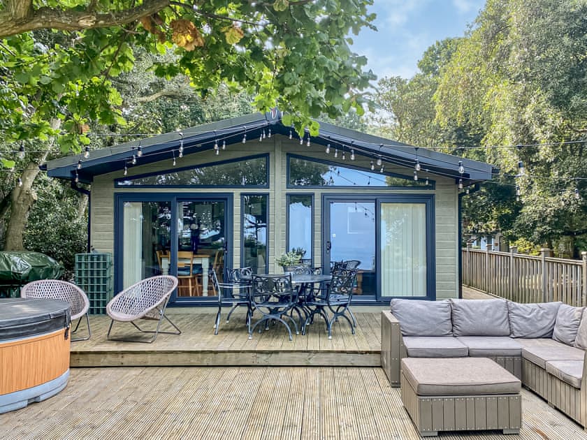 Charming holiday property in a great location | Beachwood, Corton, near Lowestoft
