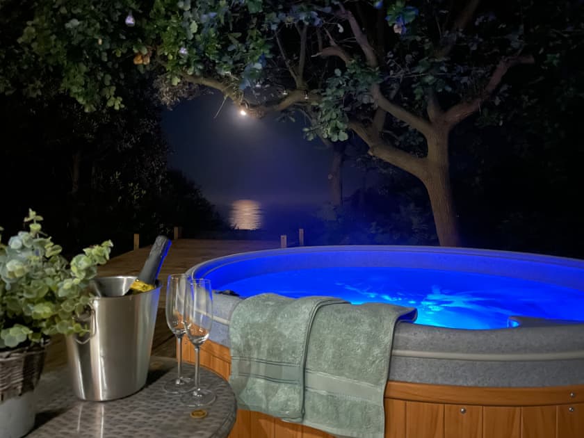 Hot tub | Beachwood, Corton, near Lowestoft