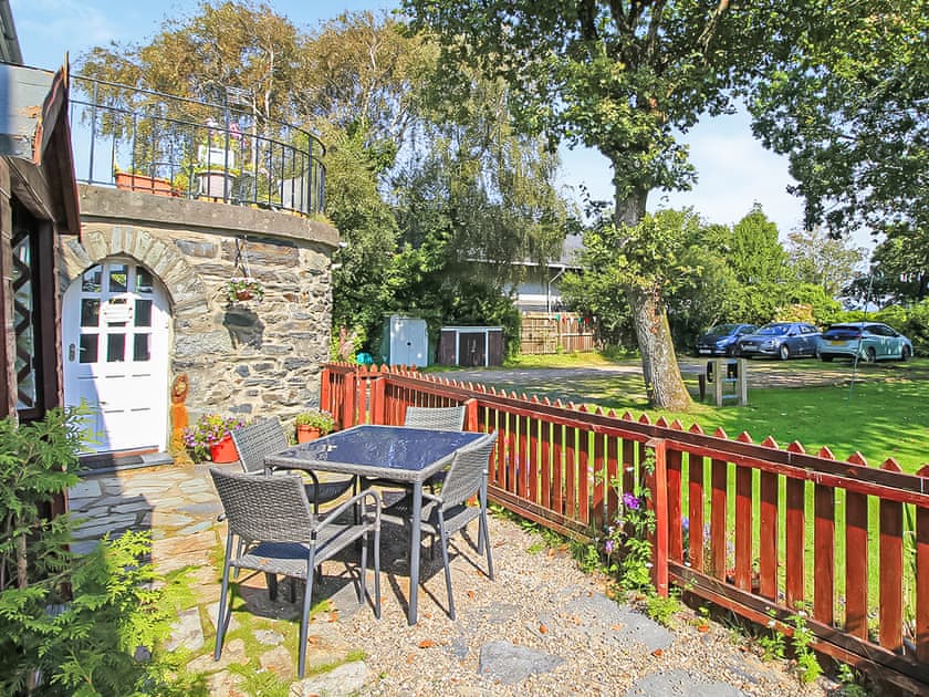 Garden | Garden Flat, Porthmadog