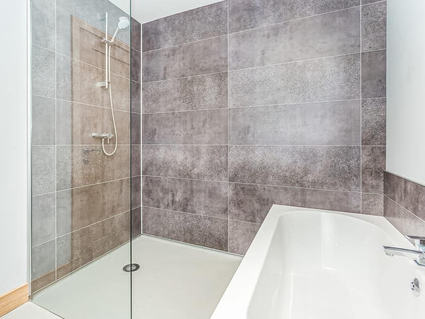 Bathroom | High Tide - Drumwall, Gatehouse of Fleet
