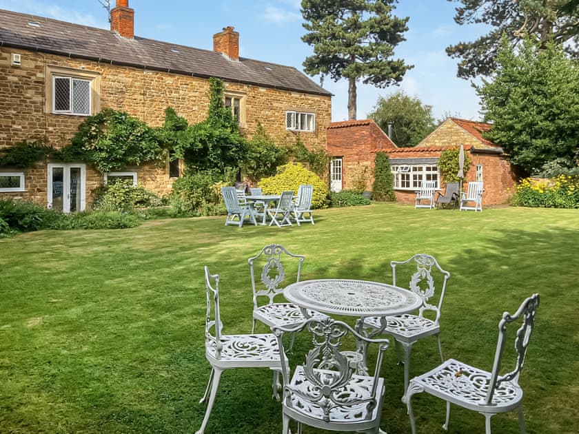 Garden | Park House, Harlaxton, near Grantham
