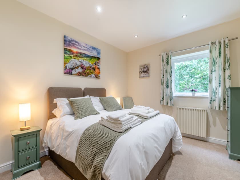 Double bedroom | Woodlands Barn, Chinley