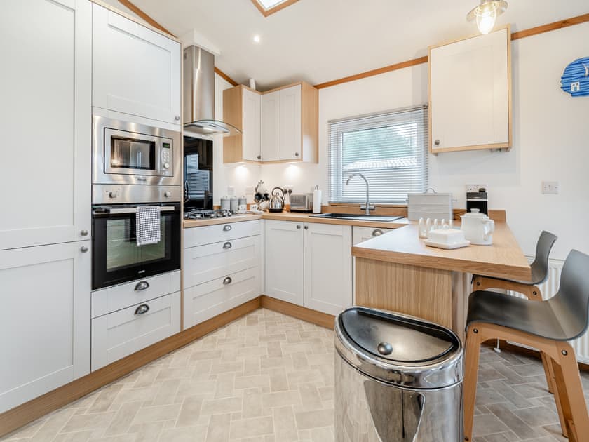 Kitchen | 15 Bridlington Bay, Bridlington