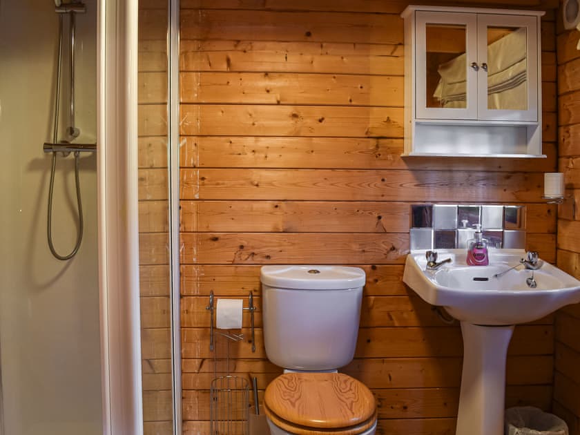 Bathroom | Lekido, Faversham