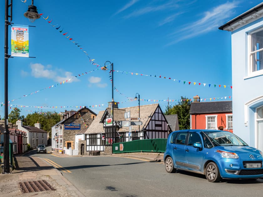 Surrounding area | Hen EfailOld Smithy, Tregaron