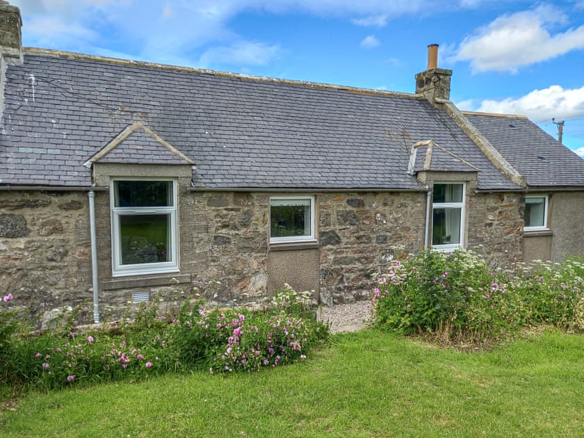 Exterior | Benwells Holiday Cottage, Maud, near Mintlaw