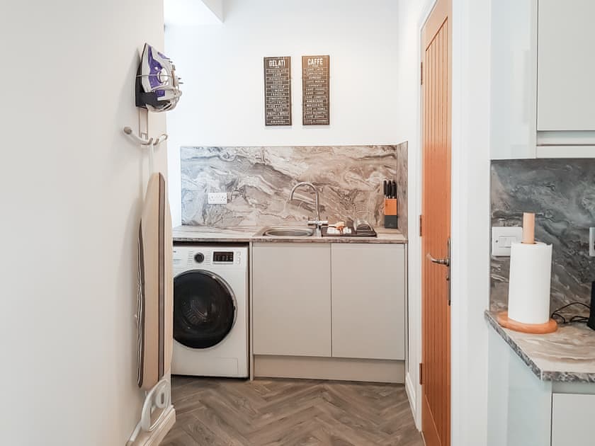 Utility room | Invergyle - Liquorstane House, Falkland