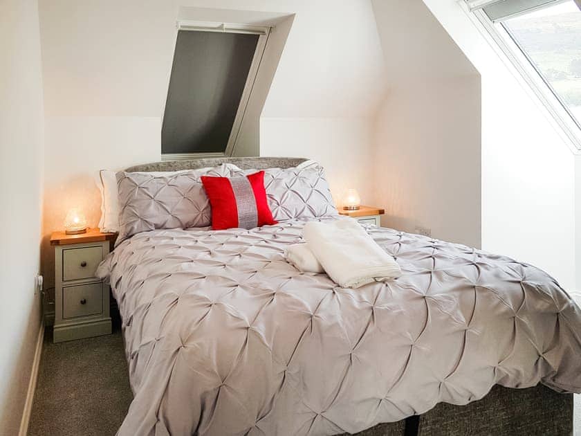 Double bedroom | Palace View - Liquorstane House, Falkland