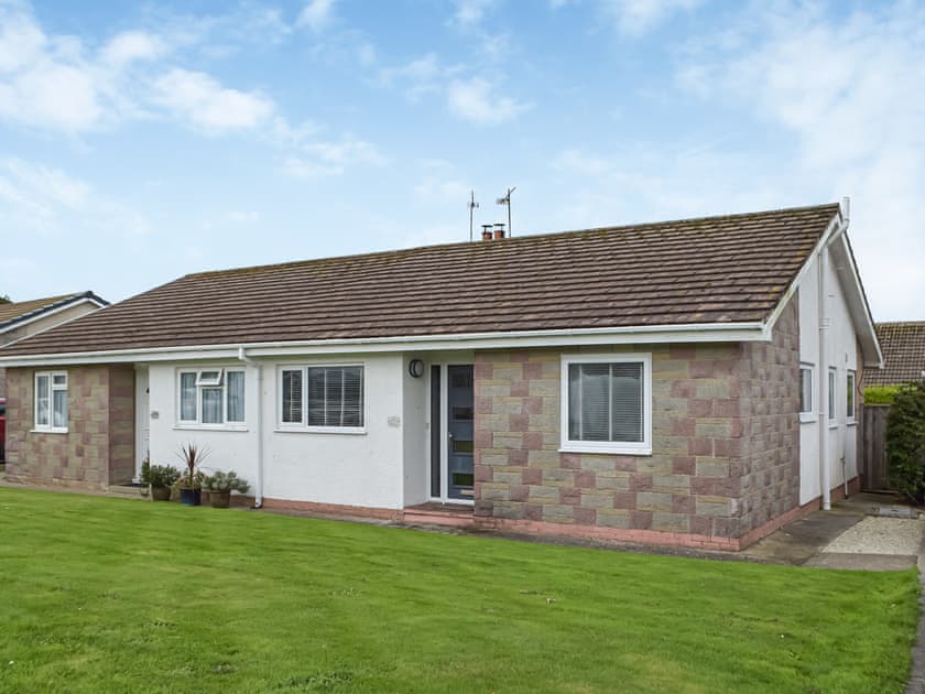 Exterior | Maes Dyfed, St Davids