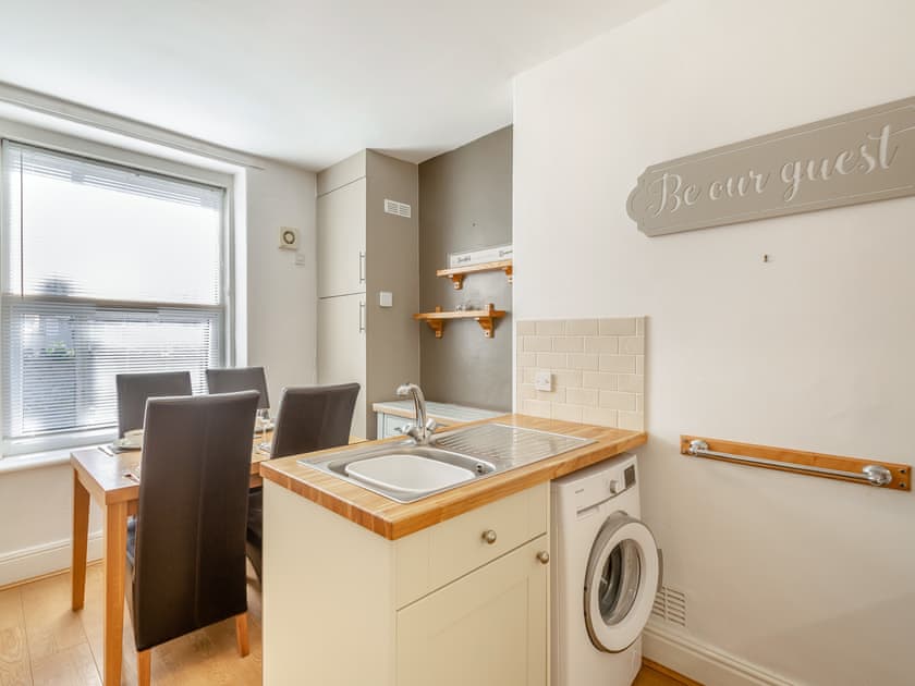 Kitchen/diner | Rhiw Bank Apartment, Colwyn Bay