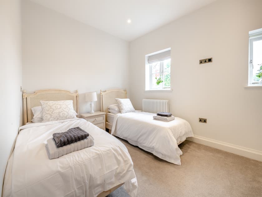 Twin bedroom | The Lodge, Mount Vale, near York
