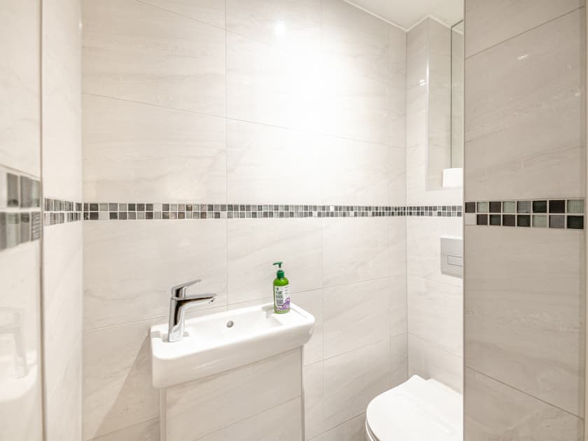 Bathroom | The Lodge, Mount Vale, near York