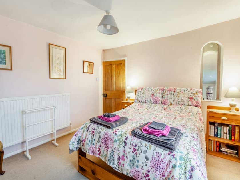 Double bedroom | Old Orchard Cottage, Dilton Marsh, near Westbury