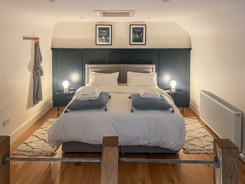 Double bedroom | Fonseca Cottage, Aberfeldy