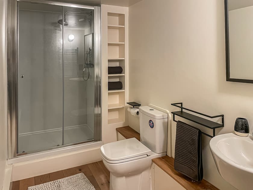Bathroom | Fonseca Cottage, Aberfeldy