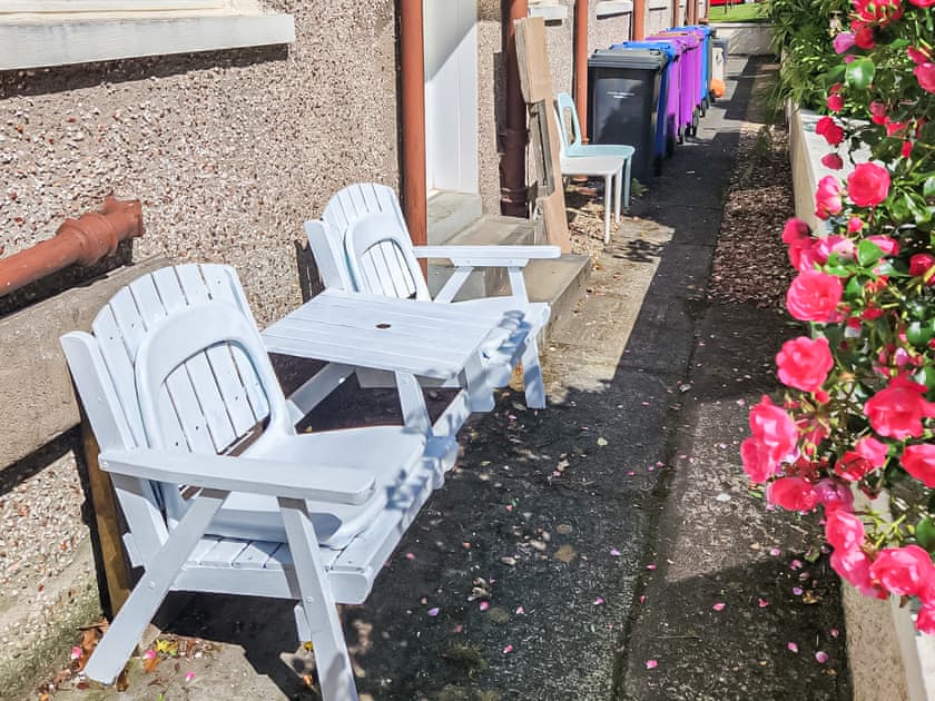 Sitting-out-area | Shuma Apartment, Skelmorlie