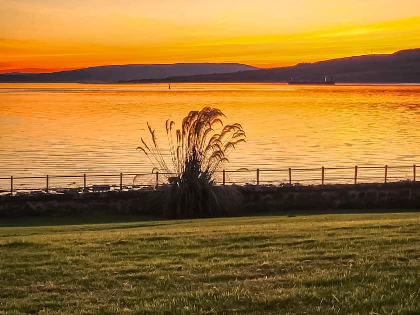 Surrounding area | Shuma Apartment, Skelmorlie