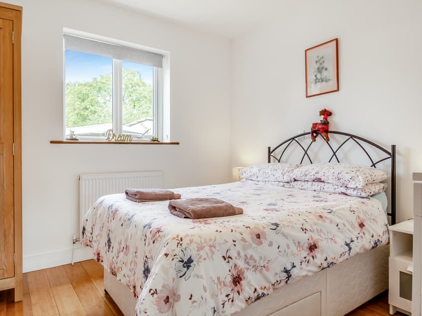 Double bedroom | Chestnut Lodge - Solar Rise Lodges, Old Buckenham