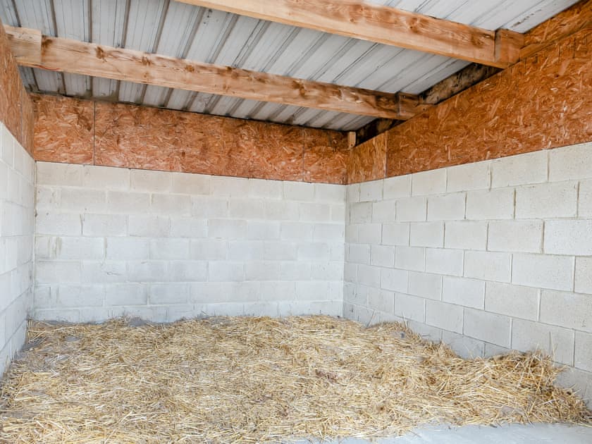 Large stable | Chestnut Lodge - Solar Rise Lodges, Old Buckenham