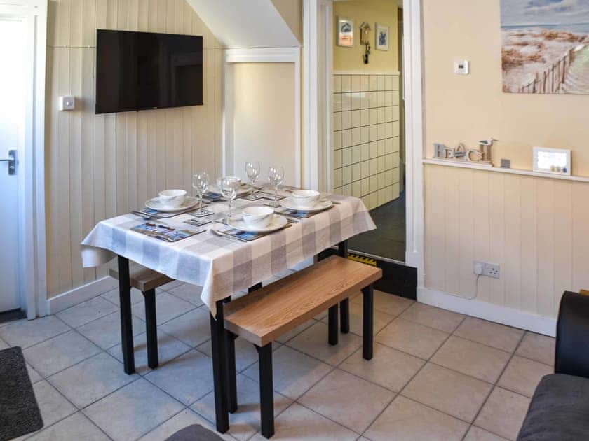 Dining Area | Beach Happy, Great Yarmouth
