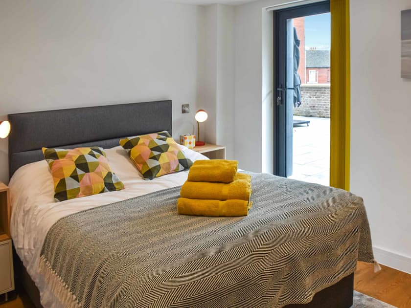 Double bedroom with access to terrace  | South Terrace, Sheringham