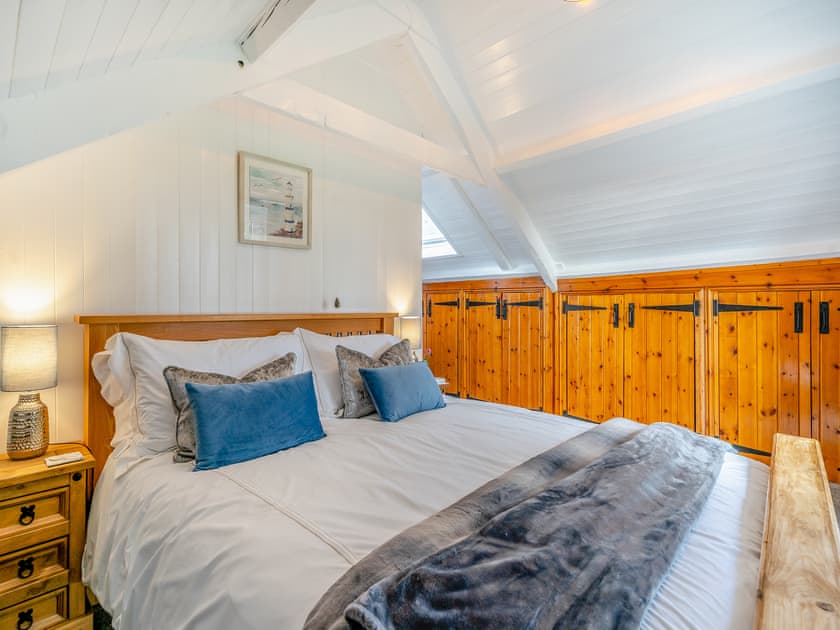 Double bedroom | Bwlch Farm Lodge, Cwmavon, near Swansea