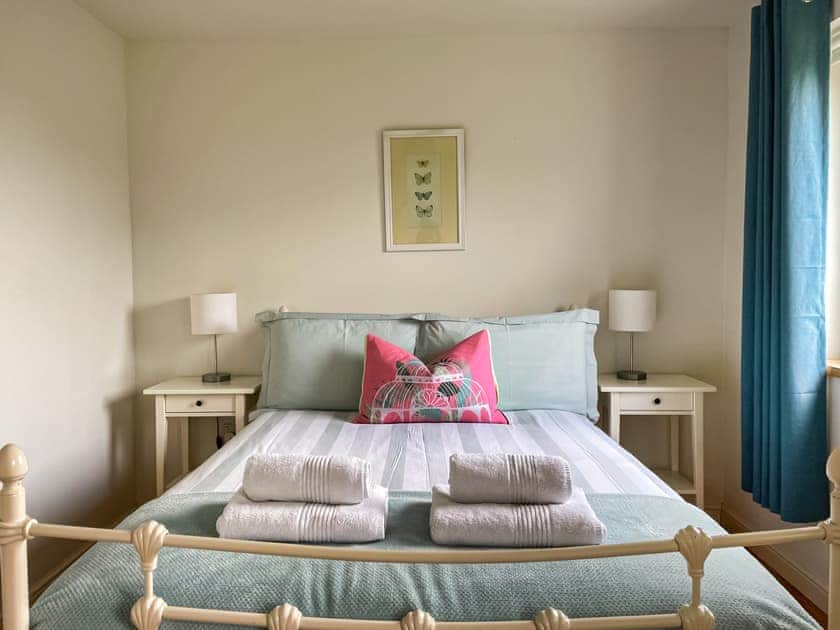 Double bedroom | Hollinhaven, Blackwaterfoot, Isle of Arran