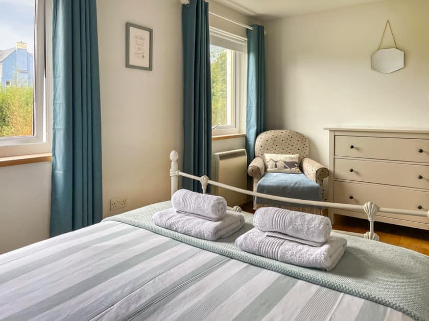 Double bedroom | Hollinhaven, Blackwaterfoot, Isle of Arran