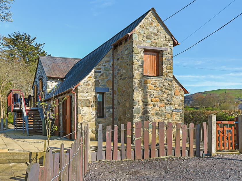 Exterior | River Edge Mill, Pontllyfni, Near Caernarfon
