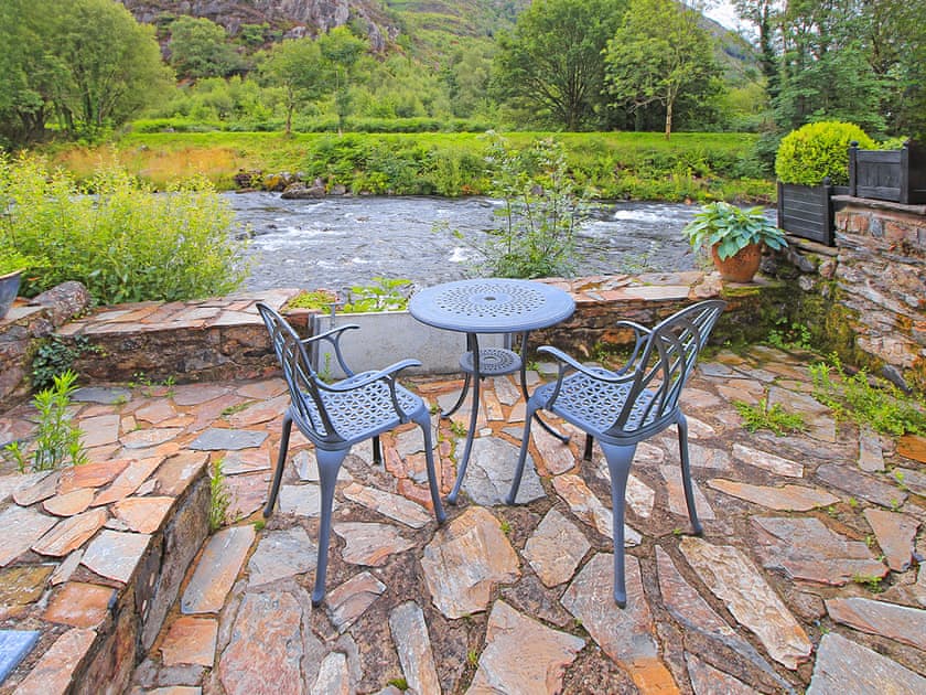 Exterior | Riverside Cottage, Beddgelert
