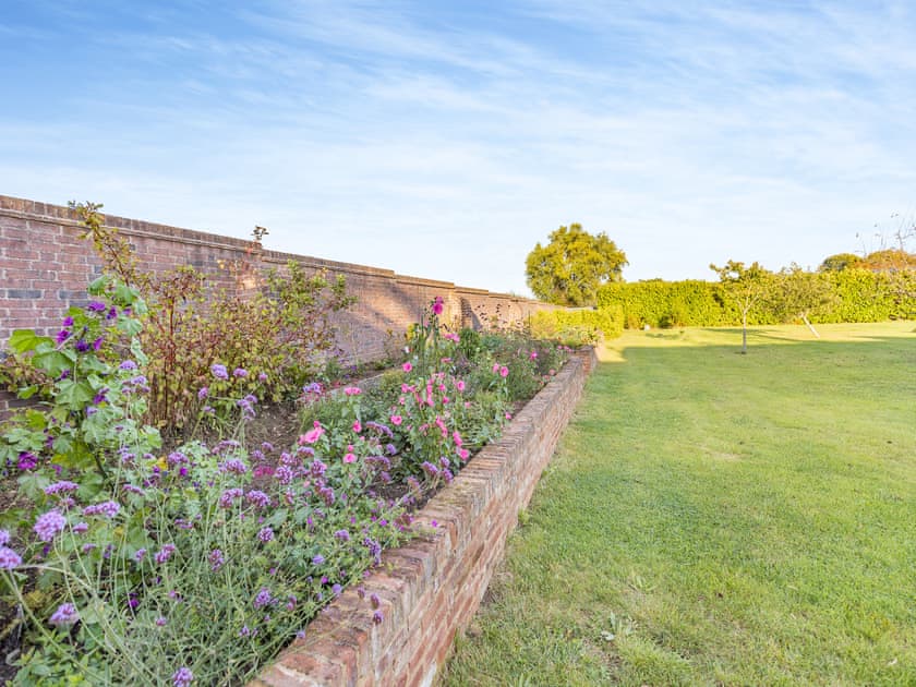 Garden | Hallmark Lodge, Tenterden