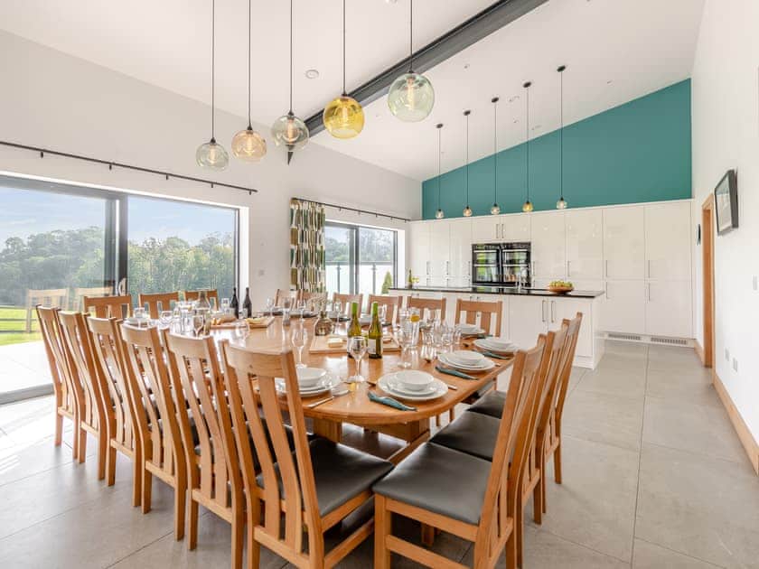Large convenient dining area | Tree Park, Halwell, near Totnes
