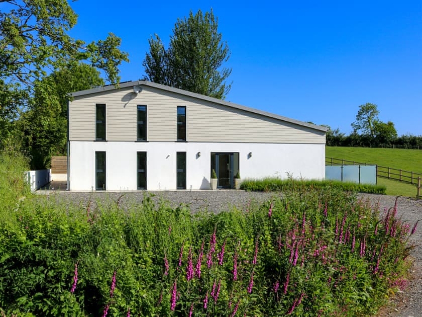 Fantastic accommodation | Tree Park, Halwell, near Totnes